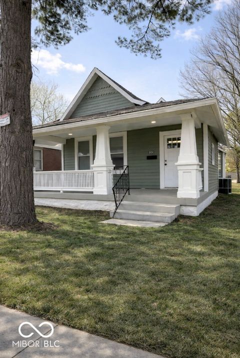 Photo of 327 N Bradley Avenue, Indianapolis, IN 46201 (MLS # 22098367)