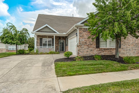 Photo of 660 Sawtooth Street, Westfield, IN 46074 (MLS # 22115673)