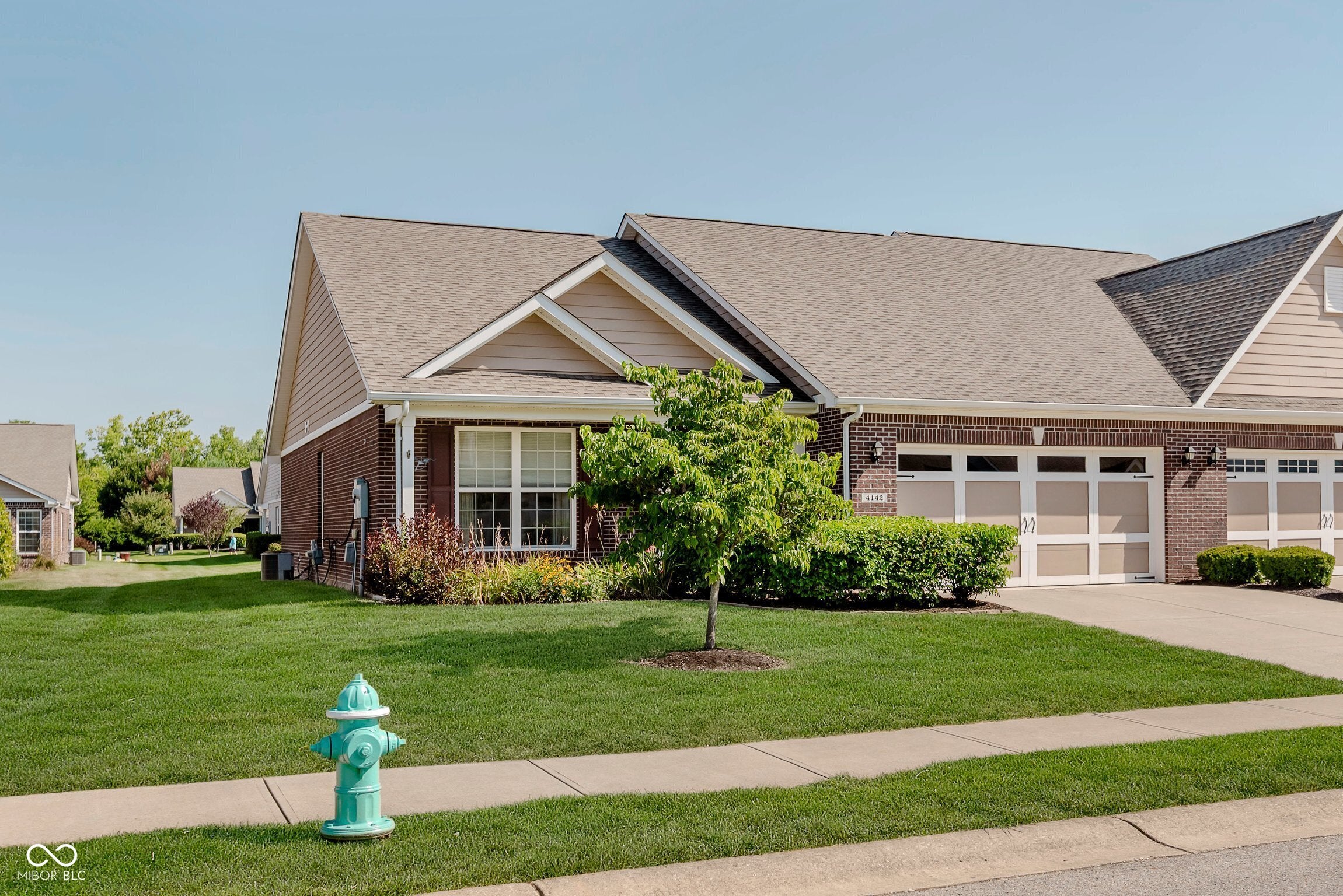 4142 Cairo Way