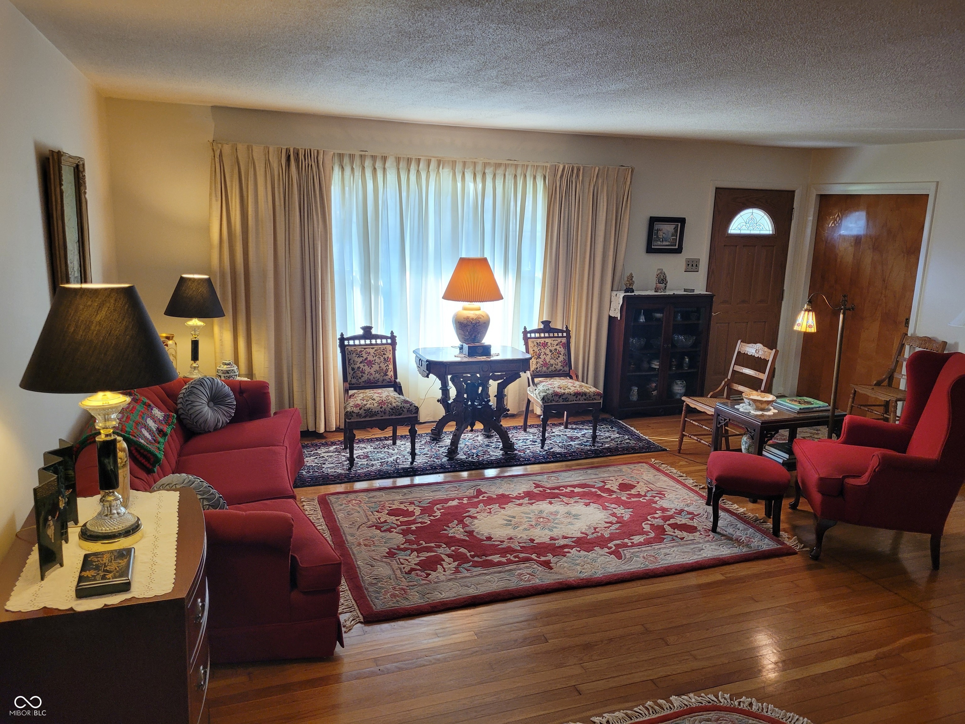 6335 S Keystone Avenue