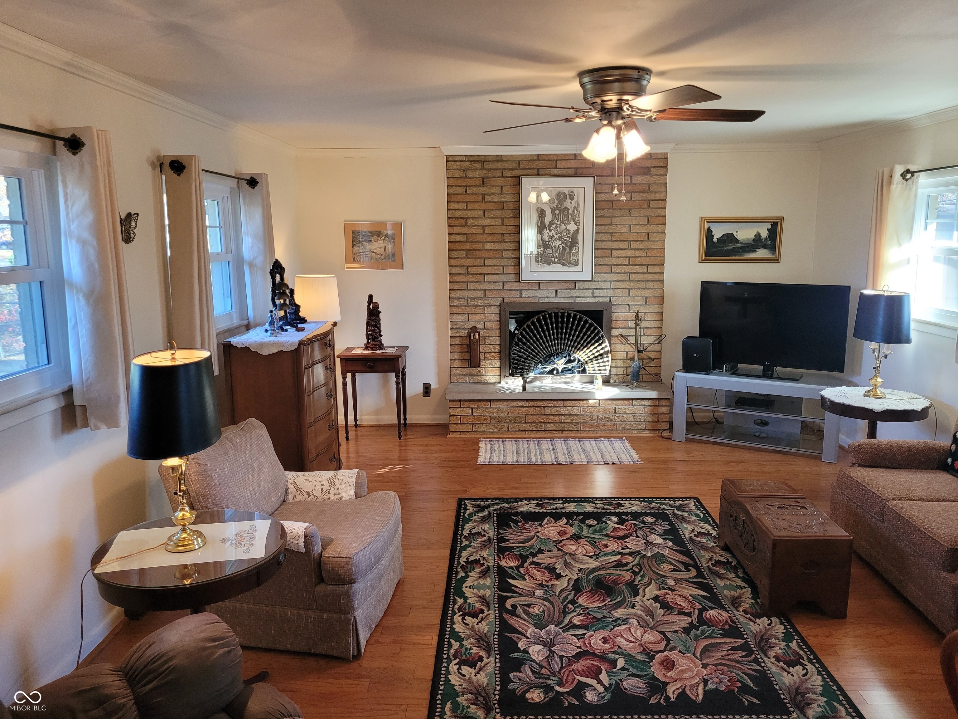 6335 S Keystone Avenue