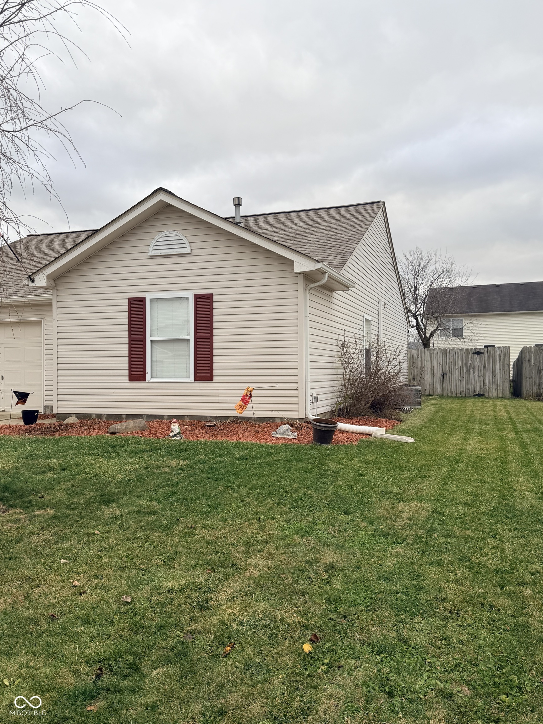 1625 Willowview Lane