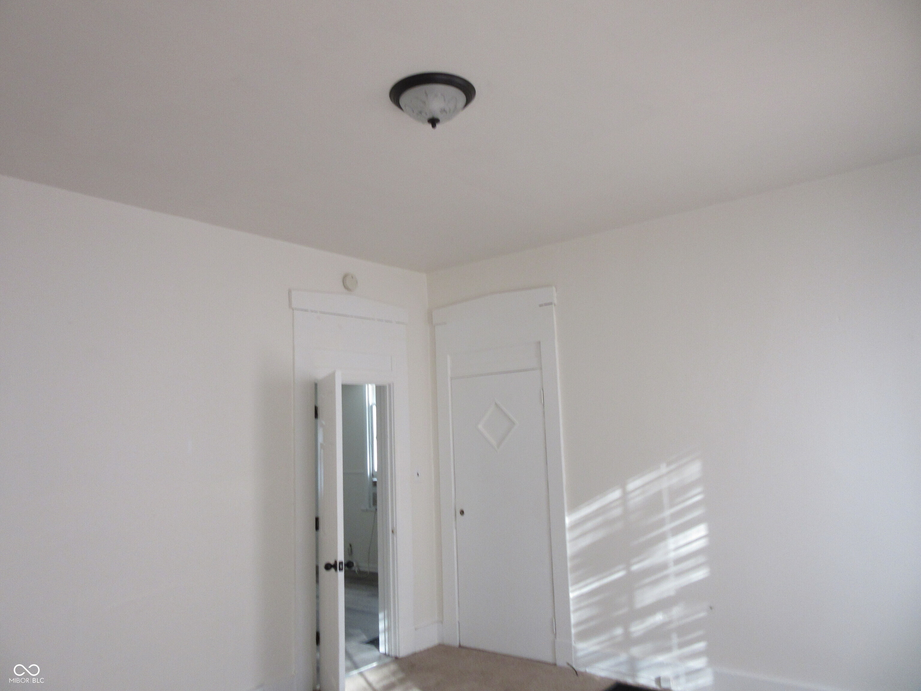 1524 Pleasant Street