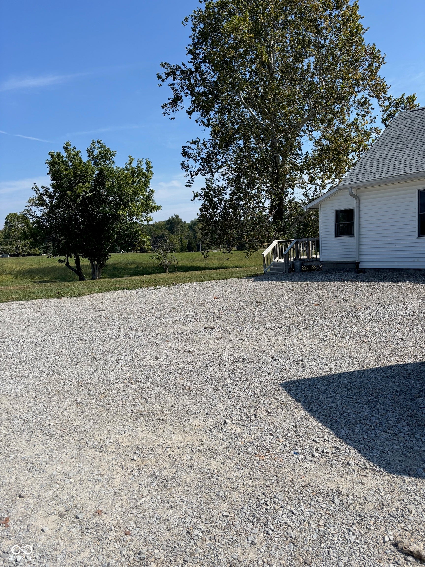 Columbus, Indiana, 47201, United States, 3 Bedrooms Bedrooms, ,2 BathroomsBathrooms,Residential,Active,1954421