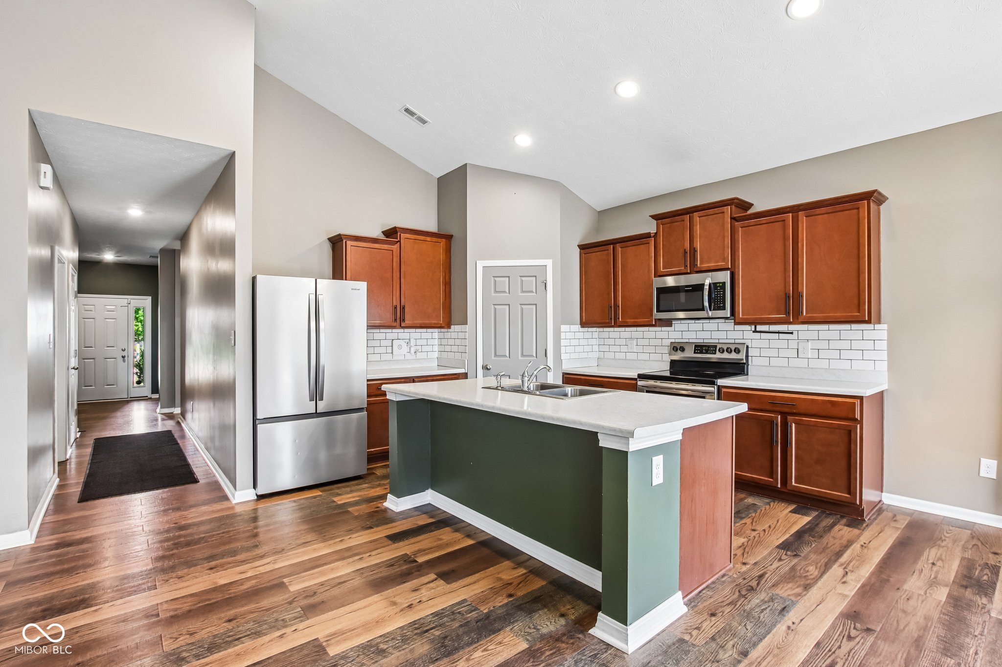 6627 Mayapple Drive