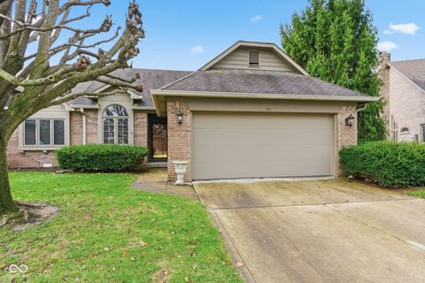 Photo of 751 Cottage Lane, Greenwood, IN 46143 (MLS # 22088654)