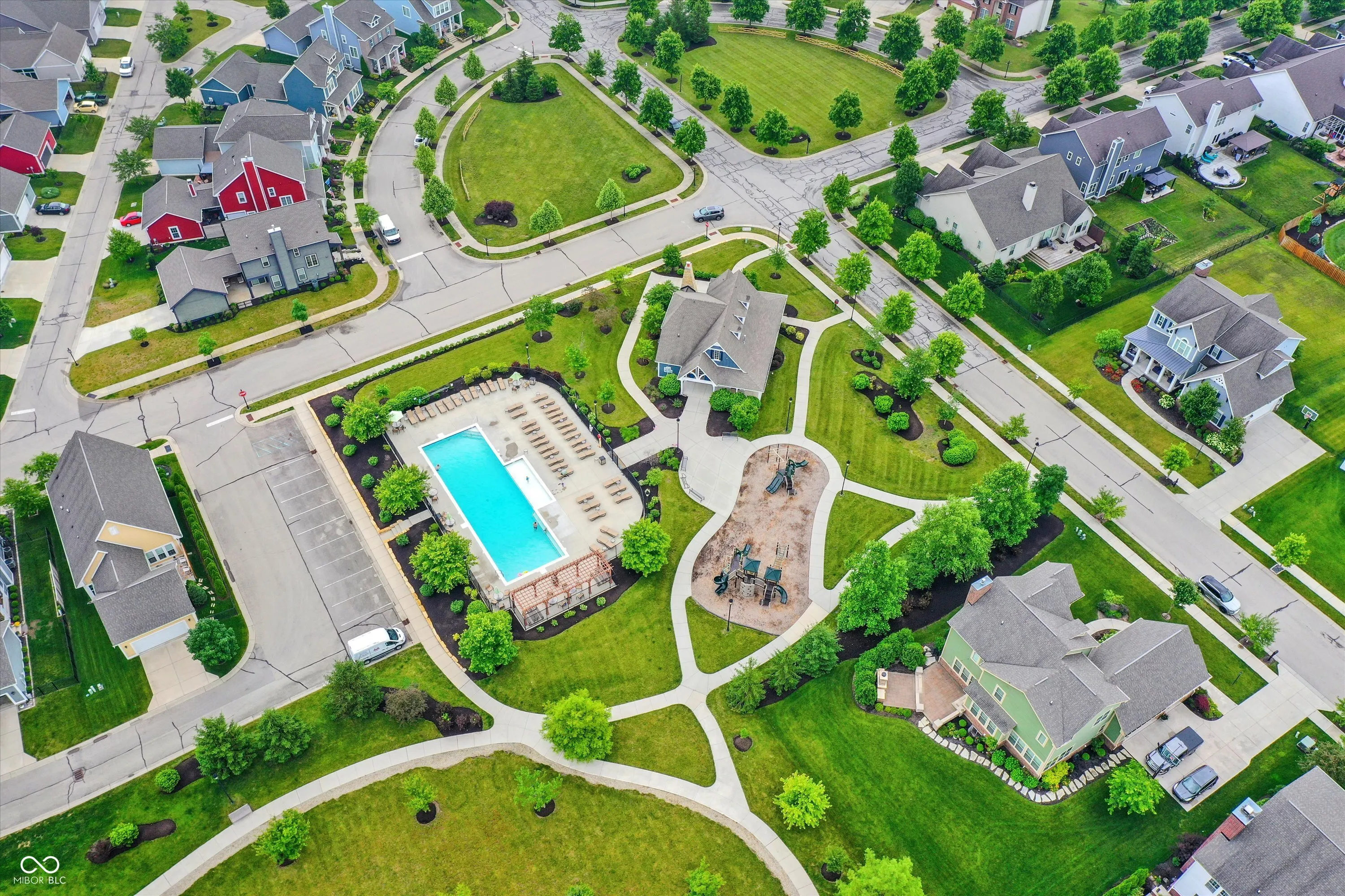 Fishers, Indiana 46038, United States, 5 Bedrooms Bedrooms, ,5 BathroomsBathrooms,Residential,Pending,151609