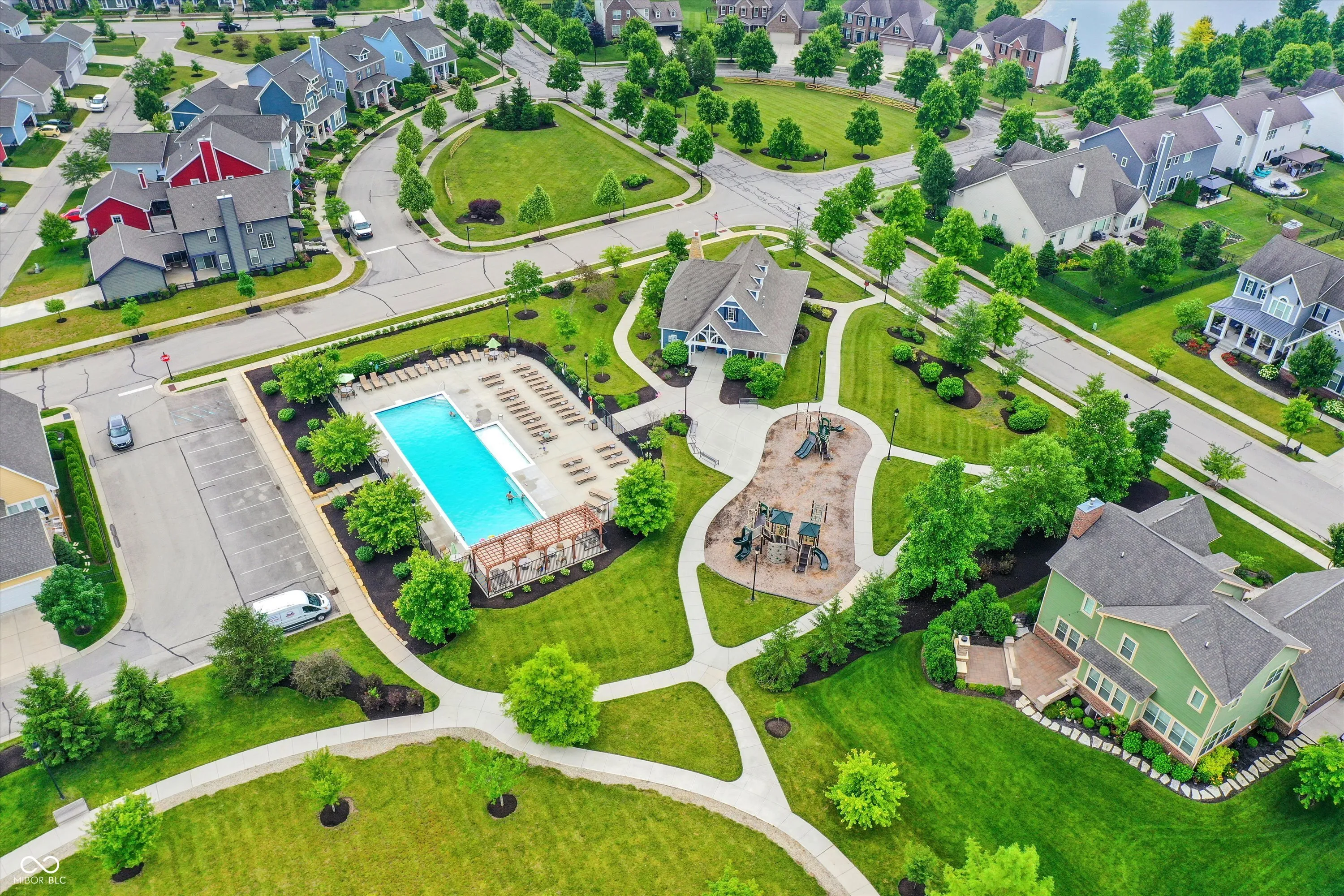 Fishers, Indiana 46038, United States, 5 Bedrooms Bedrooms, ,5 BathroomsBathrooms,Residential,Pending,151609