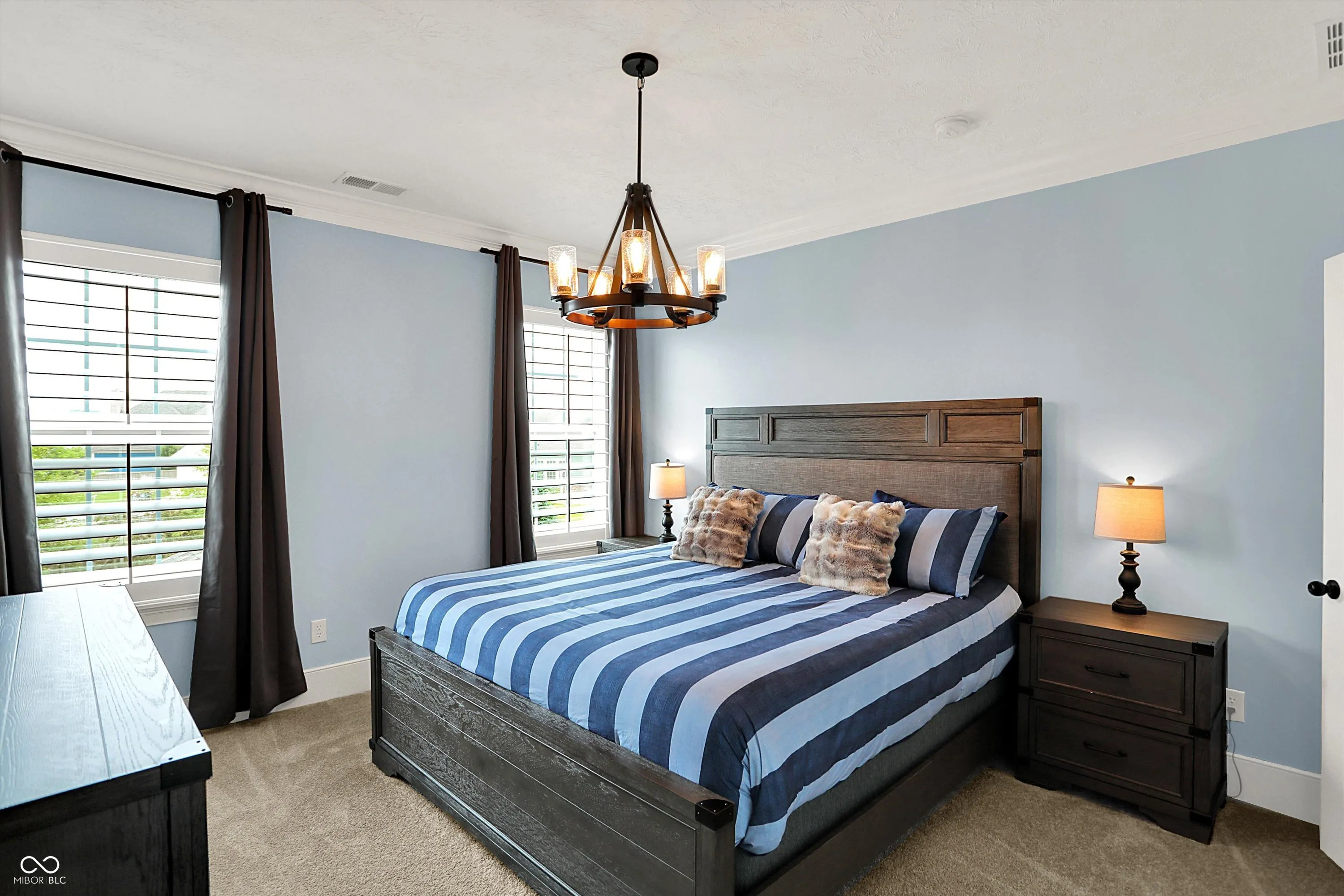 Fishers, Indiana 46038, United States, 5 Bedrooms Bedrooms, ,5 BathroomsBathrooms,Residential,Pending,151609