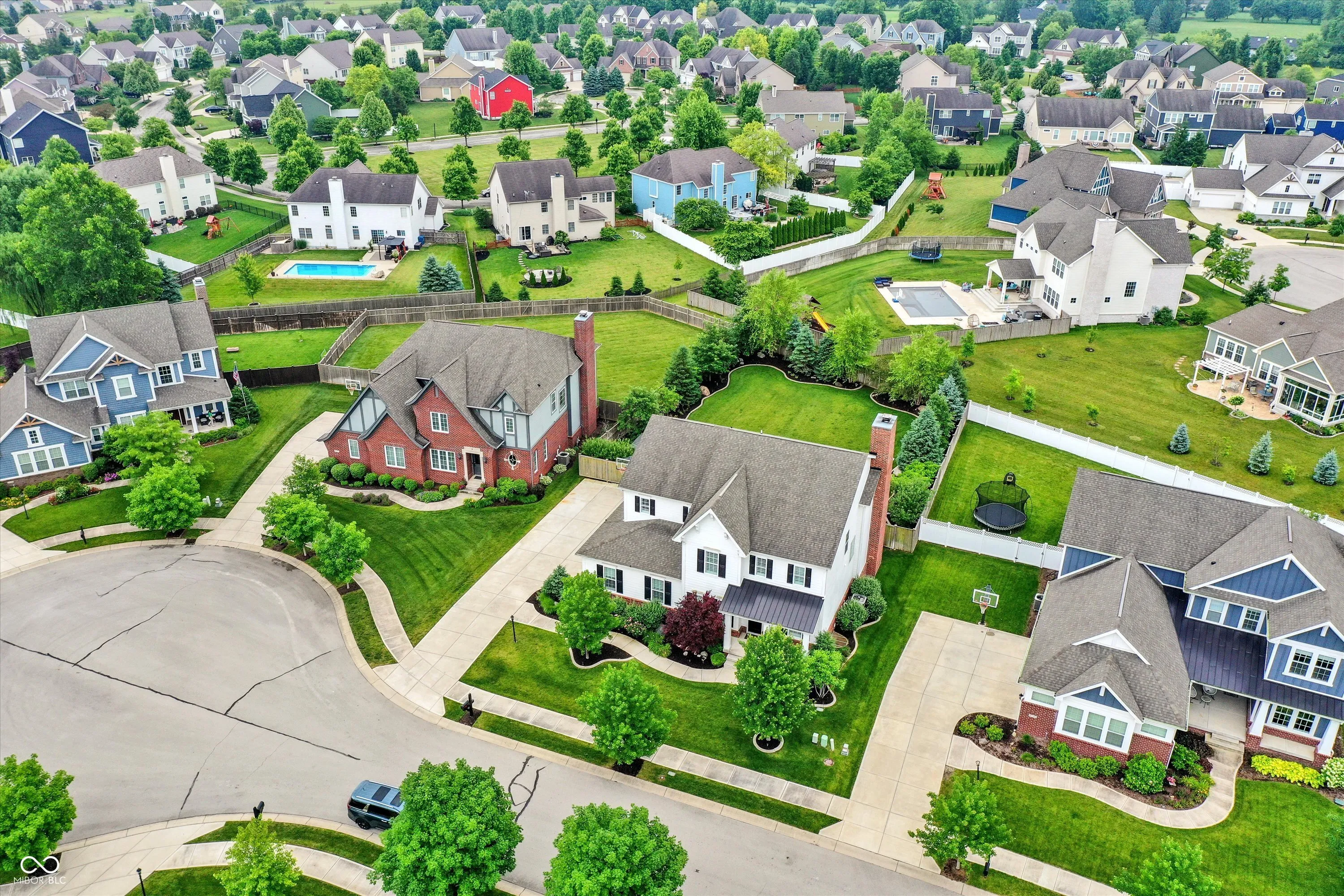 Fishers, Indiana 46038, United States, 5 Bedrooms Bedrooms, ,5 BathroomsBathrooms,Residential,Pending,151609