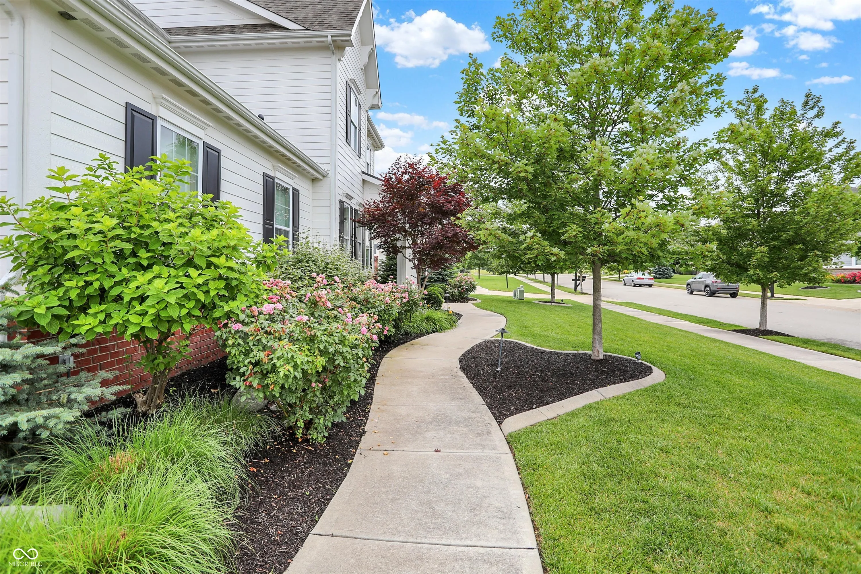 Fishers, Indiana 46038, United States, 5 Bedrooms Bedrooms, ,5 BathroomsBathrooms,Residential,Pending,151609