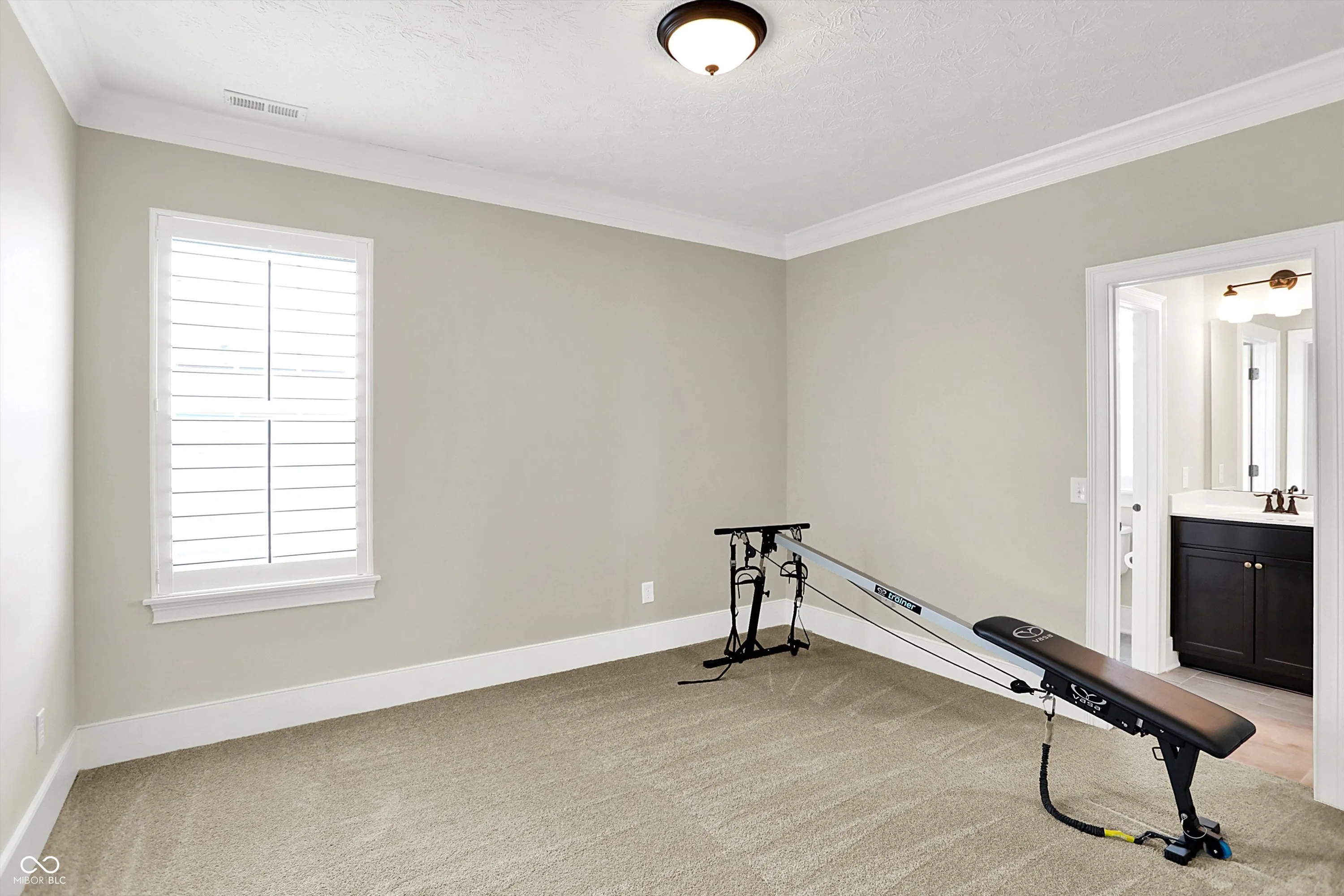 Fishers, Indiana 46038, United States, 5 Bedrooms Bedrooms, ,5 BathroomsBathrooms,Residential,Pending,151609