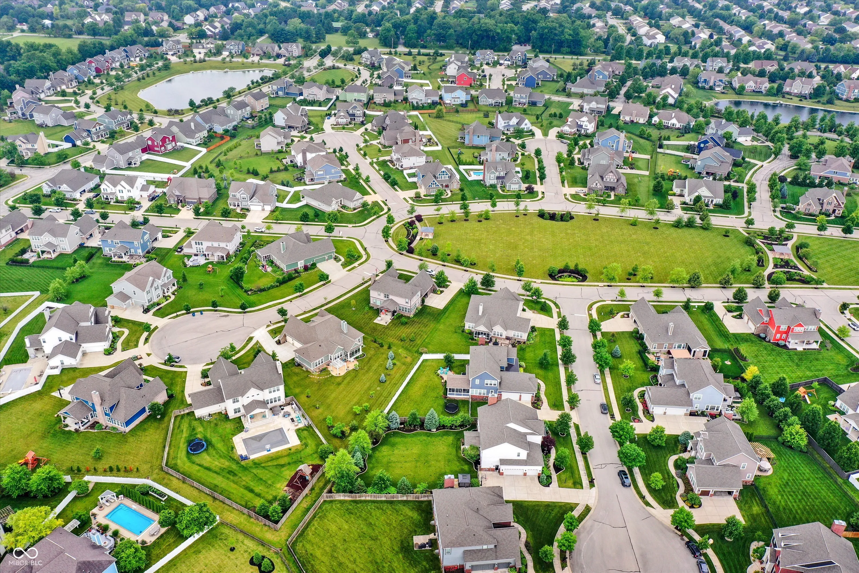 Fishers, Indiana 46038, United States, 5 Bedrooms Bedrooms, ,5 BathroomsBathrooms,Residential,Pending,151609