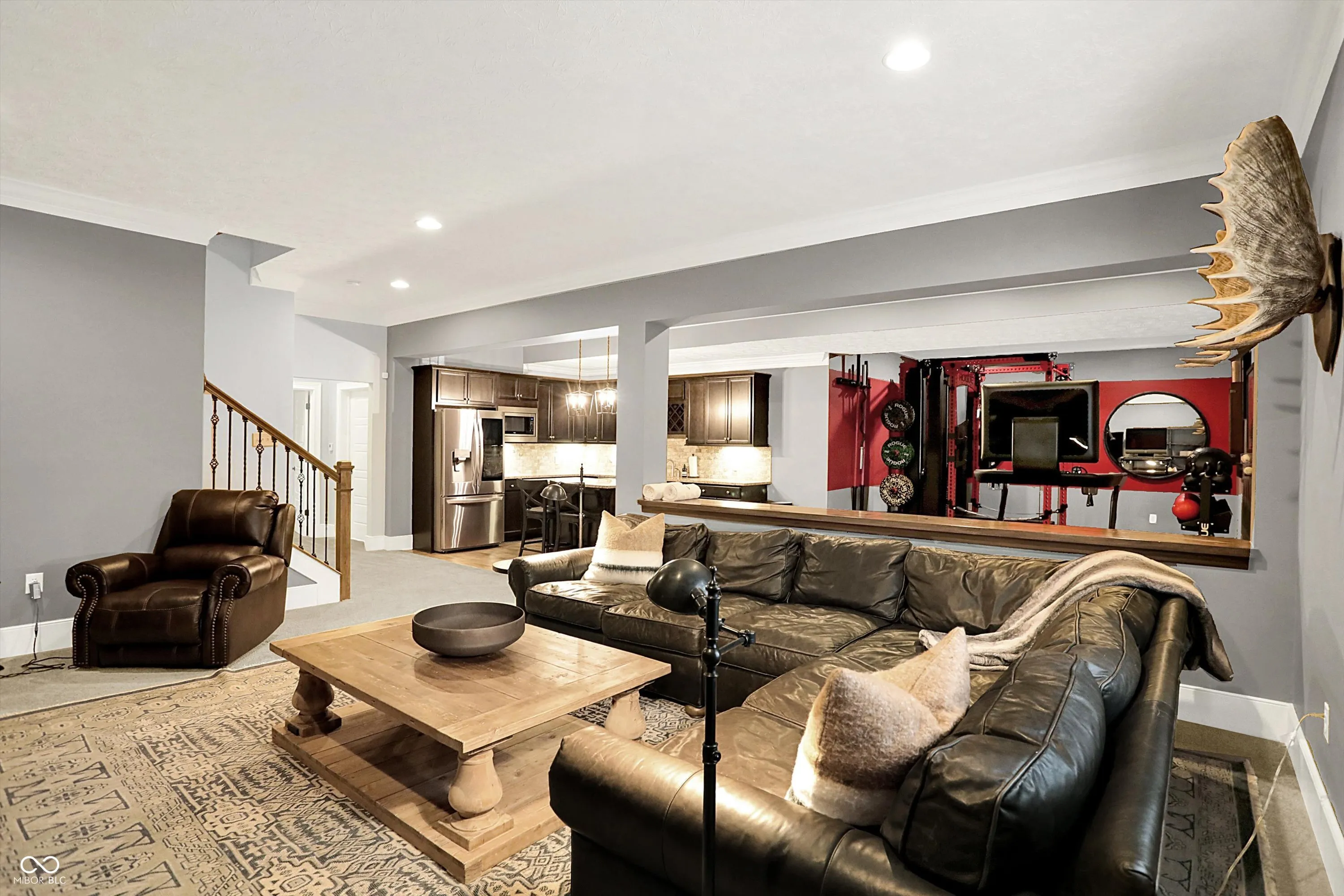 Fishers, Indiana 46038, United States, 5 Bedrooms Bedrooms, ,5 BathroomsBathrooms,Residential,Pending,151609