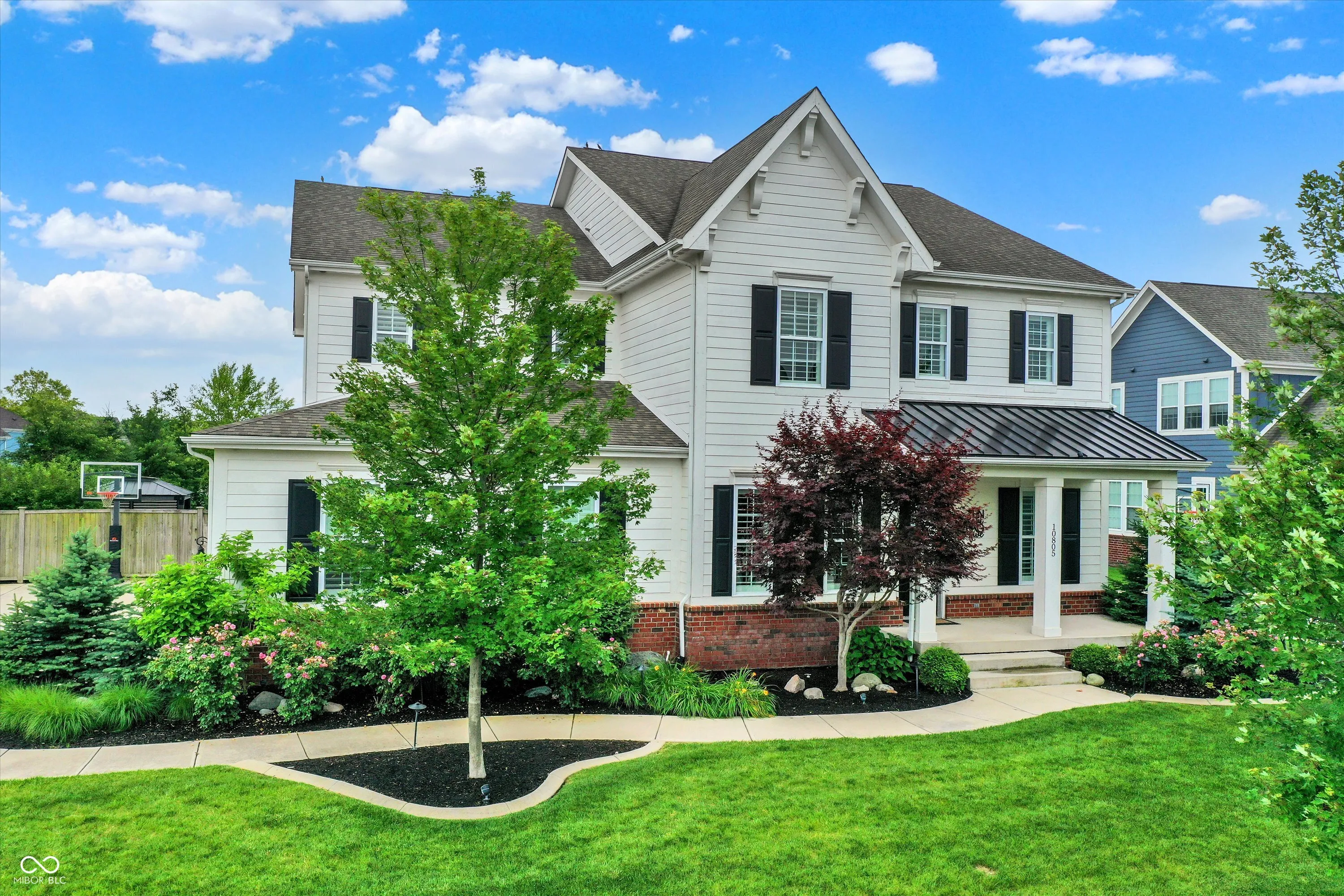 Fishers, Indiana 46038, United States, 5 Bedrooms Bedrooms, ,5 BathroomsBathrooms,Residential,Pending,151609