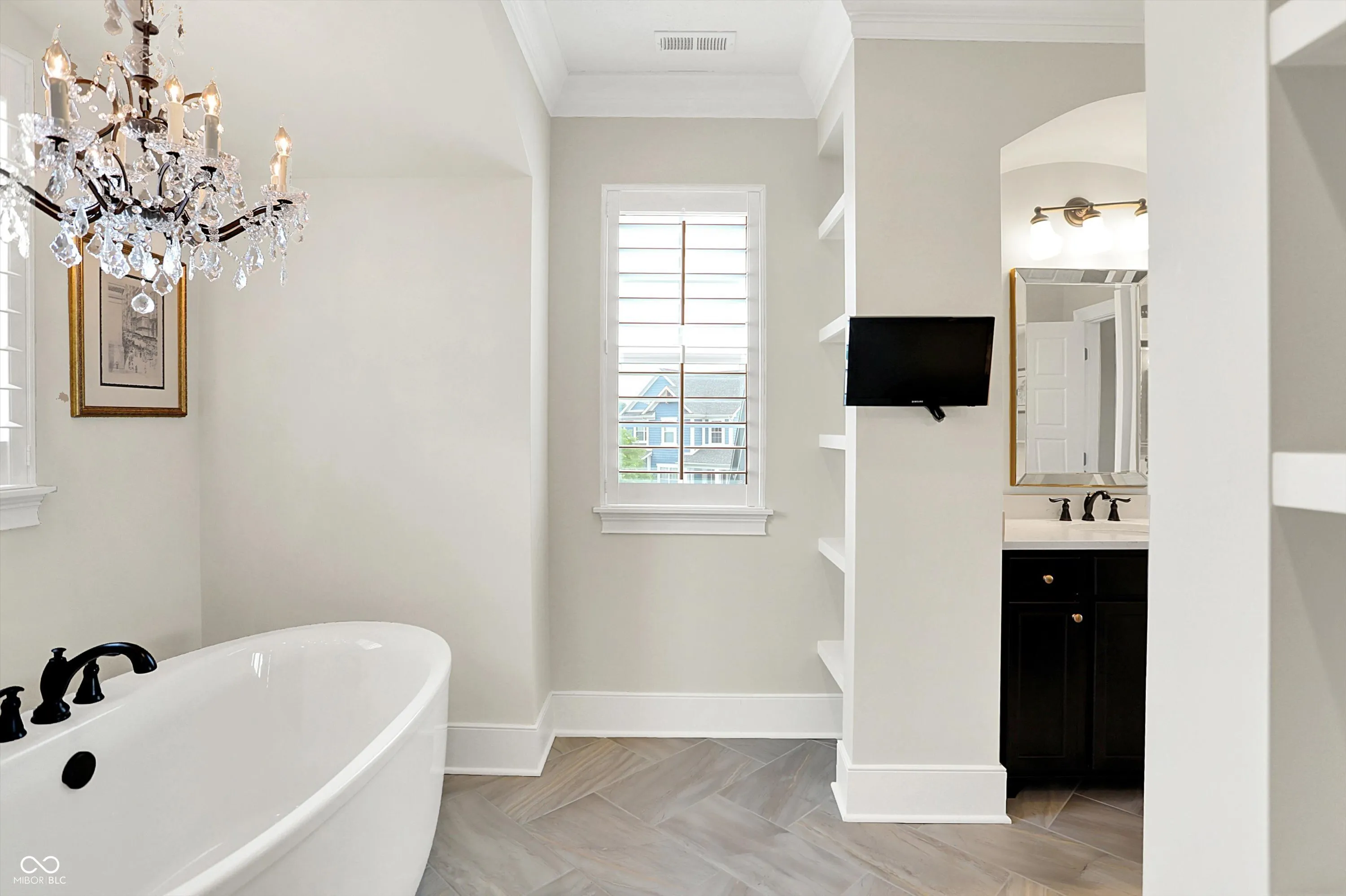 Fishers, Indiana 46038, United States, 5 Bedrooms Bedrooms, ,5 BathroomsBathrooms,Residential,Pending,151609