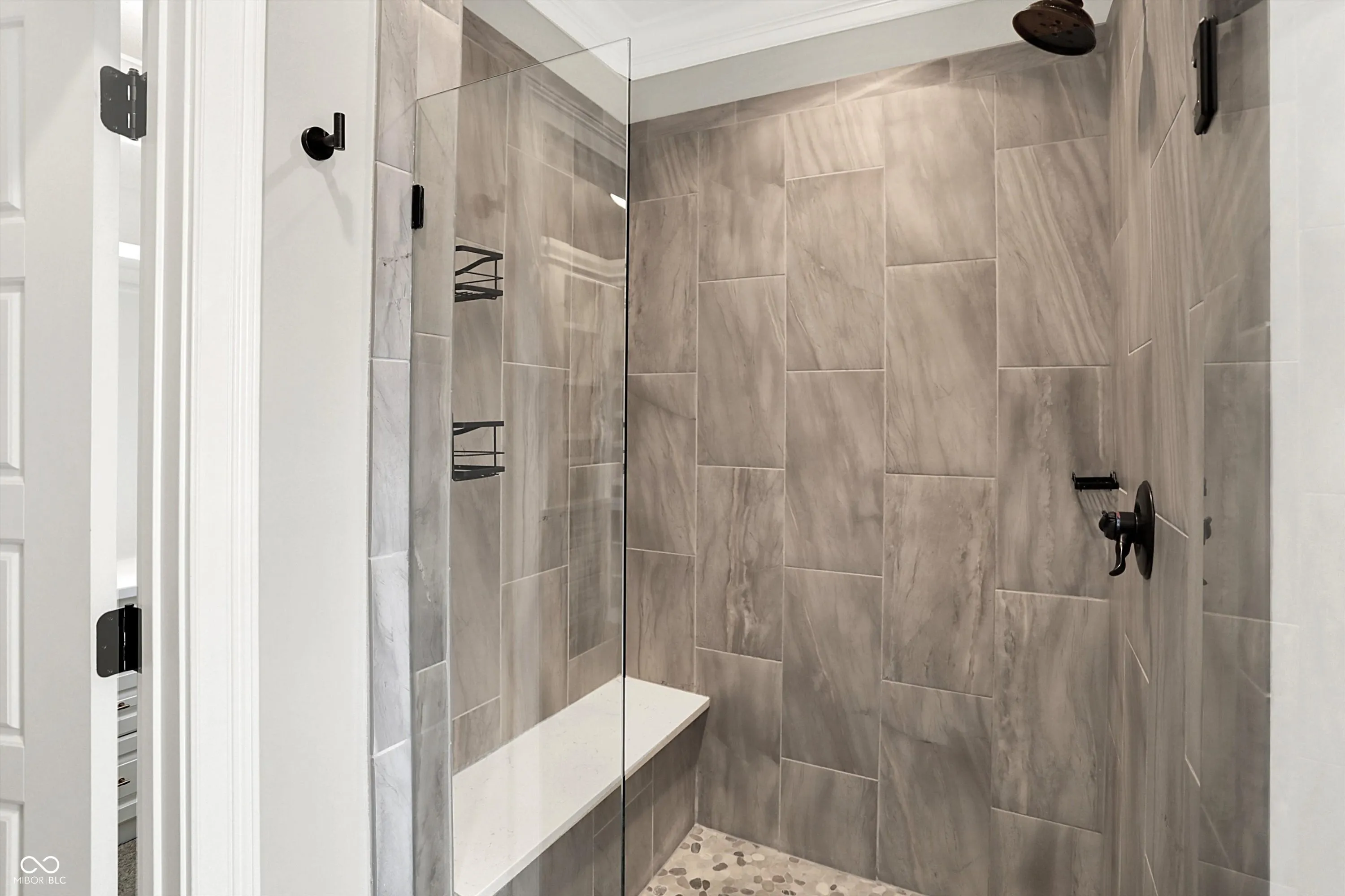 Fishers, Indiana 46038, United States, 5 Bedrooms Bedrooms, ,5 BathroomsBathrooms,Residential,Pending,151609