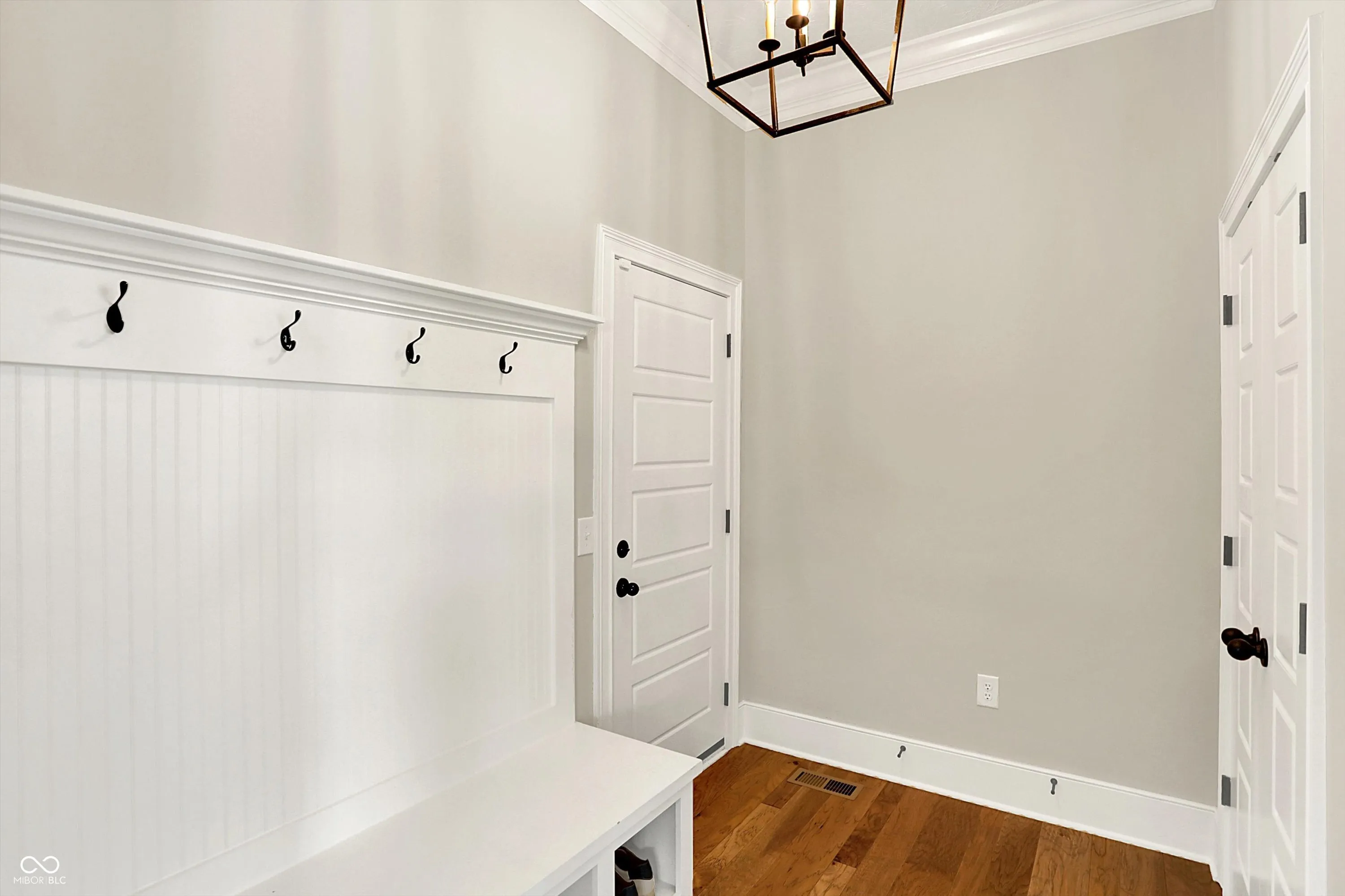 Fishers, Indiana 46038, United States, 5 Bedrooms Bedrooms, ,5 BathroomsBathrooms,Residential,Pending,151609