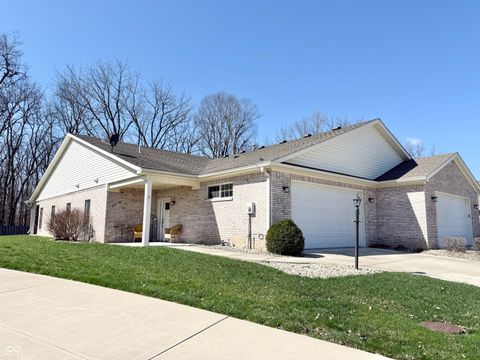 Photo of 3447 Lukes Way, Greenwood, IN 46143 (MLS # 22088871)