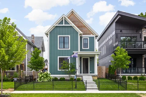 2117 Broadway Street, Indianapolis, IN 46202 - MLS#: 22024205