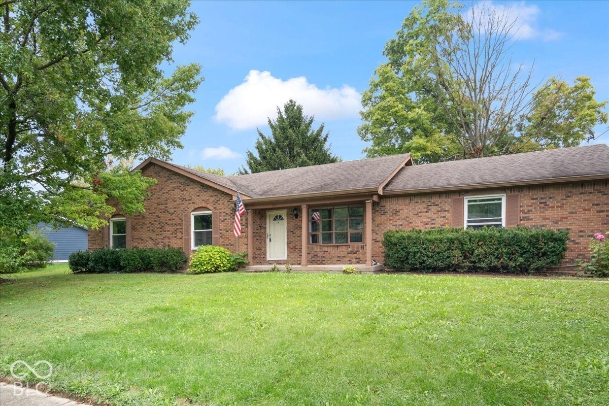 7811 Taunton Road