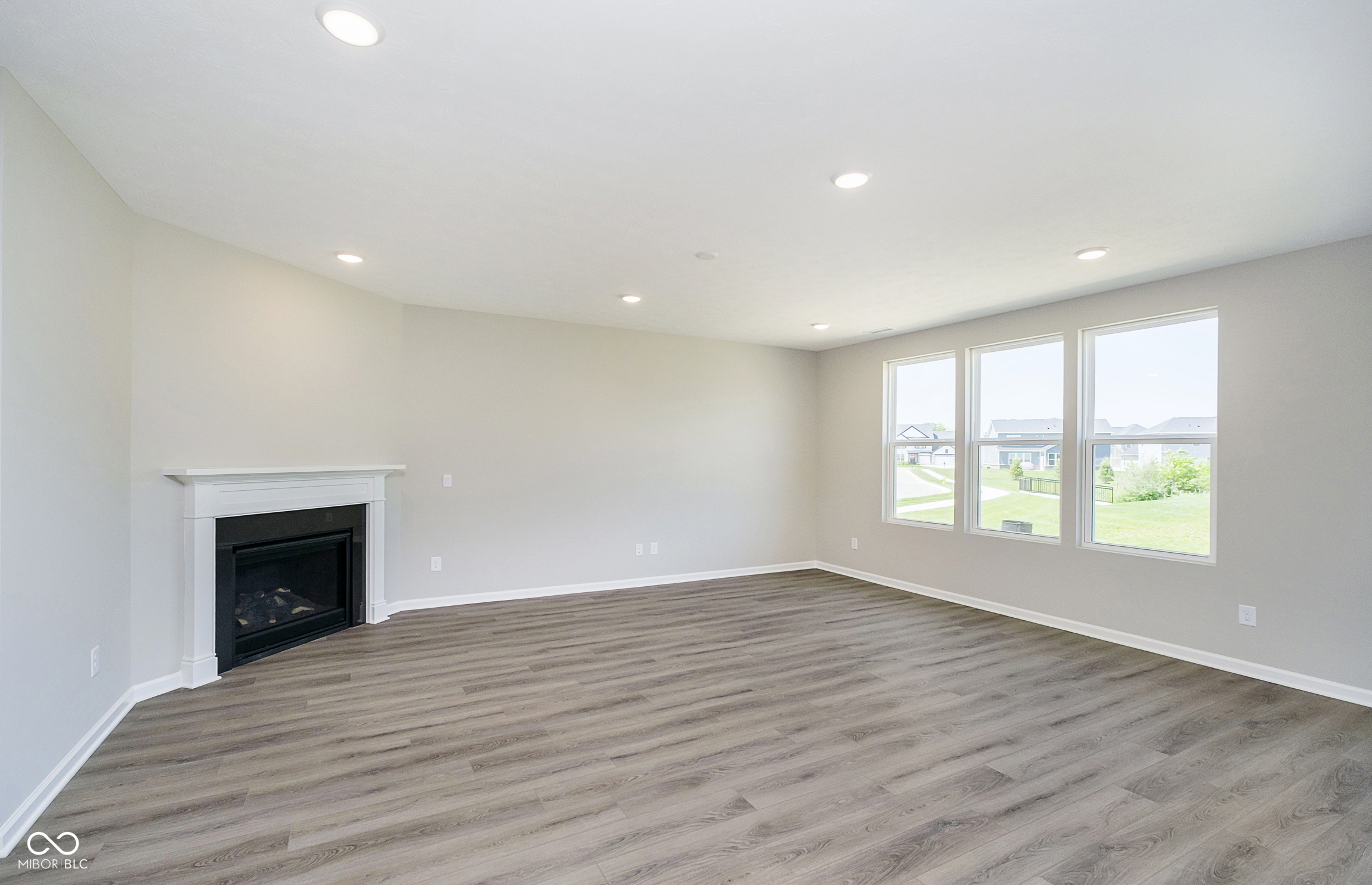 3256 Fawn Circle