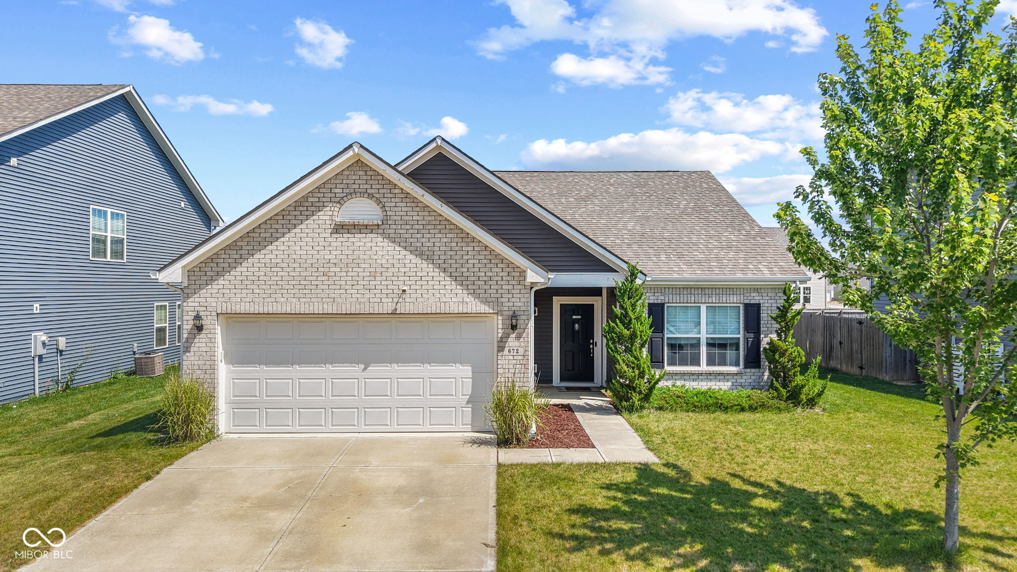 Photo 1 of 36 — 672 Albermarle Drive, Pittsboro, IN 46167