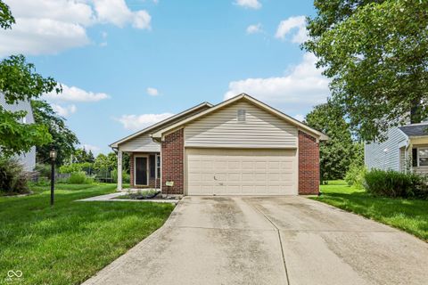 Photo of 15518 Wandering Way, Noblesville, IN 46060 (MLS # 22112478)