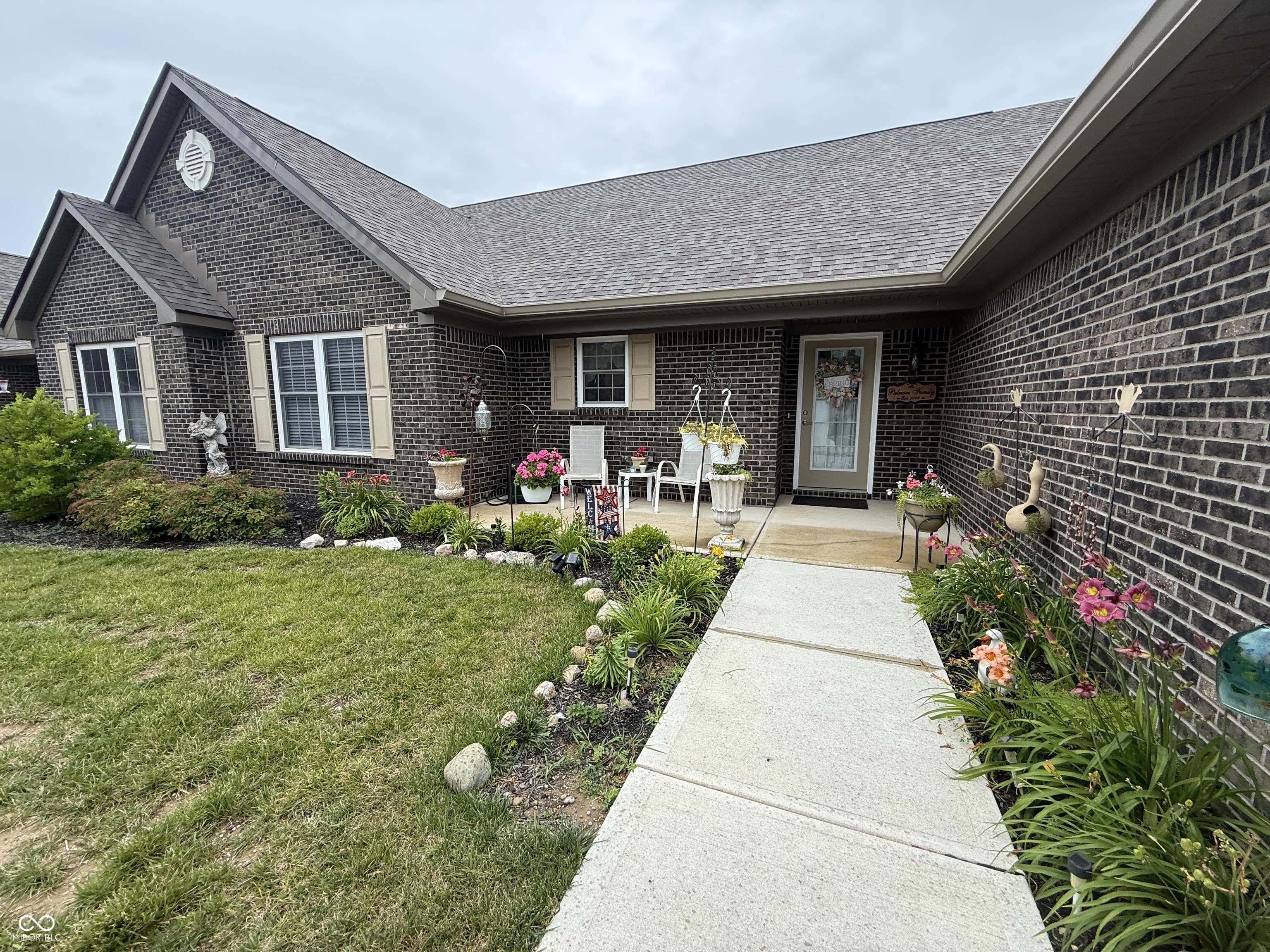 2637 Viceroy Lane