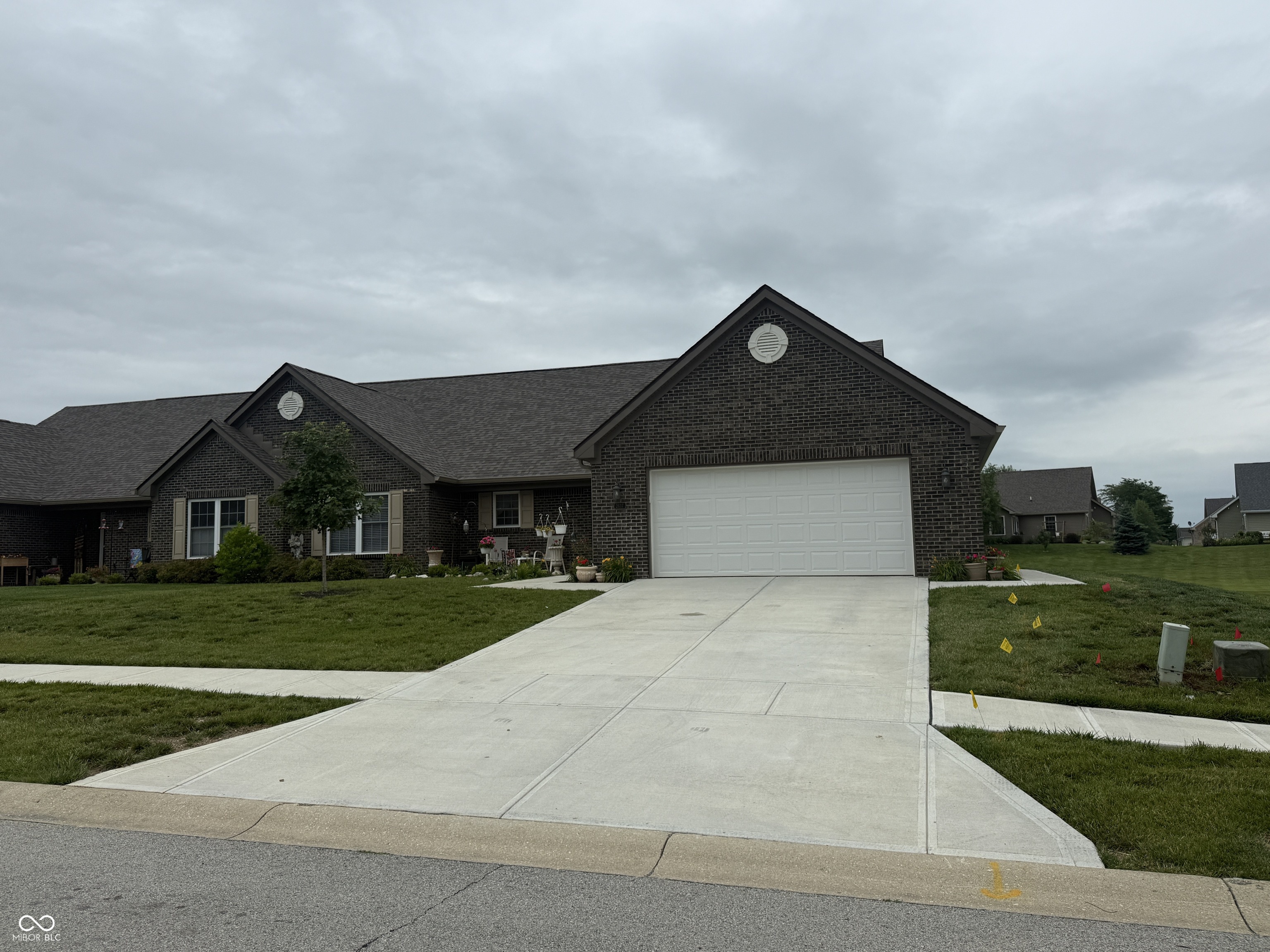 2637 Viceroy Lane