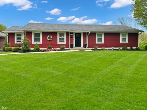 Photo of 7703 Shady Hills Drive, Indianapolis, IN 46278 (MLS # 22074612)