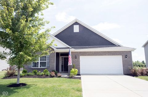 6125 N Cedarwood Drive McCordsville IN 46055