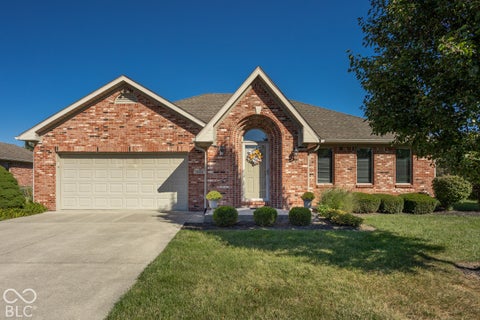 Photo of 1026 Plum Street, Brownsburg, IN 46112 (MLS # 22128214)