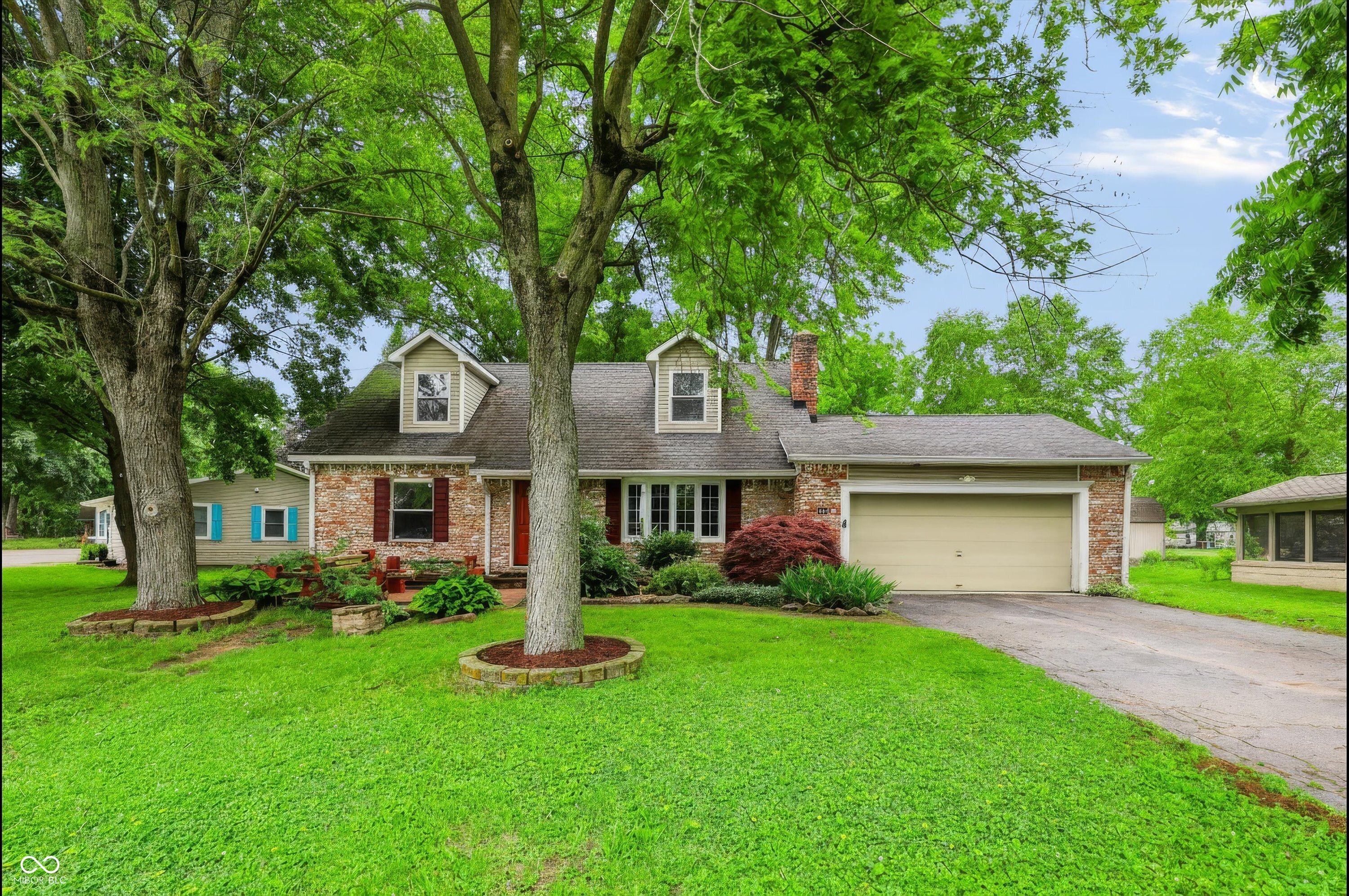 1140 Stringtown Pike