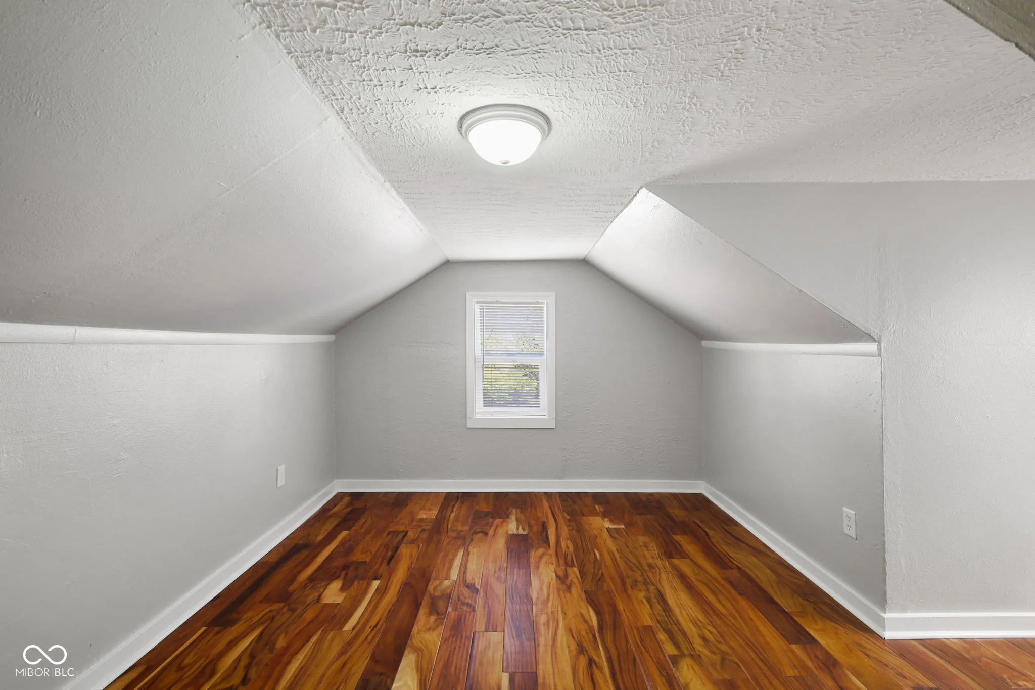 Anderson, Indiana 46016, United States, 2 Bedrooms Bedrooms, ,2 BathroomsBathrooms,Residential,Active,119566