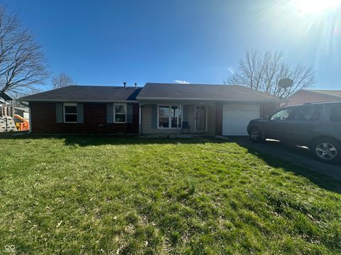 Photo of 731 W Stop 11 Road, Indianapolis, IN 46217 (MLS # 22093786)
