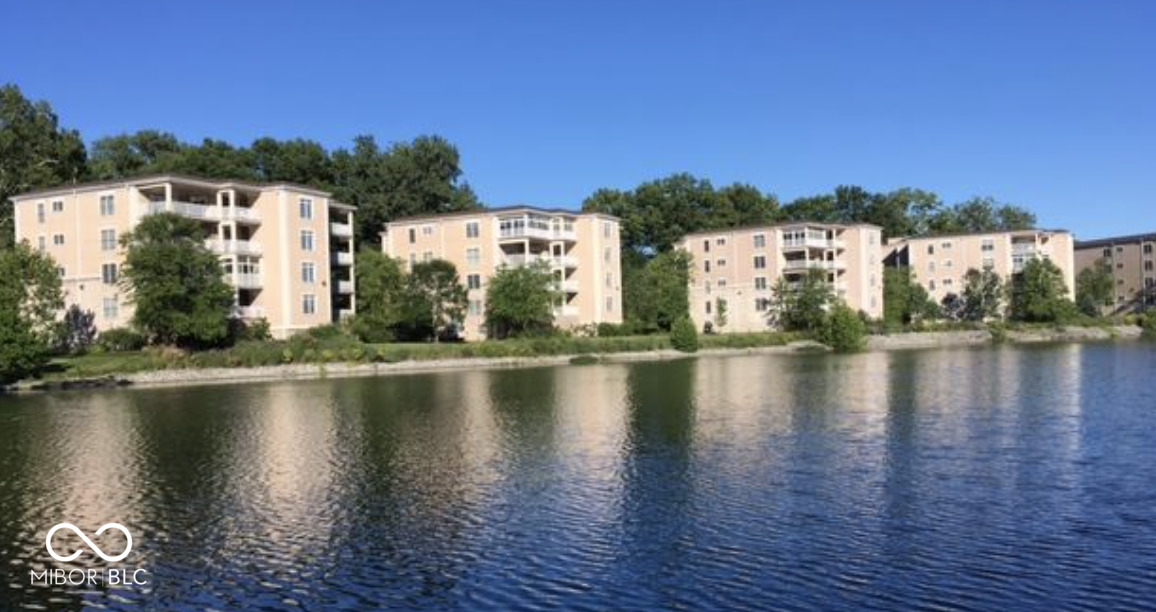 6650 Page Boulevard 101