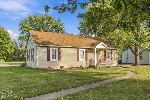 Photo of 1829 N Routiers Avenue, Indianapolis, IN 46219 (MLS # 22129141)