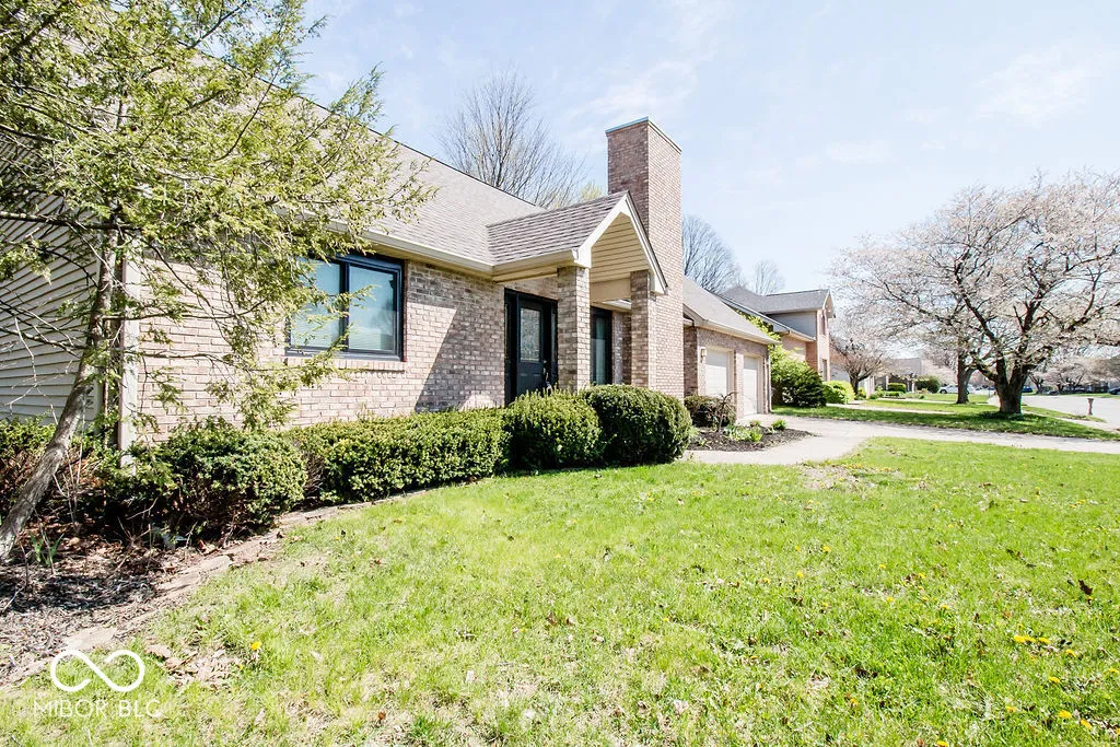 Columbus, Indiana 47203, United States, 3 Bedrooms Bedrooms, ,2 BathroomsBathrooms,Residential,Active,18124