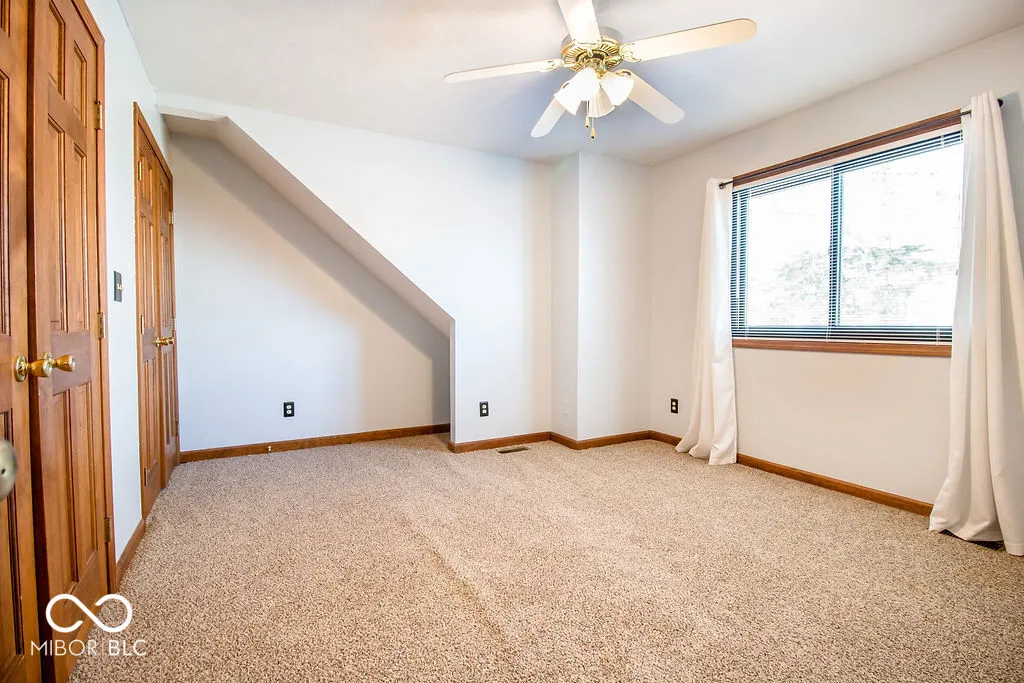 Columbus, Indiana 47203, United States, 3 Bedrooms Bedrooms, ,2 BathroomsBathrooms,Residential,Active,18124