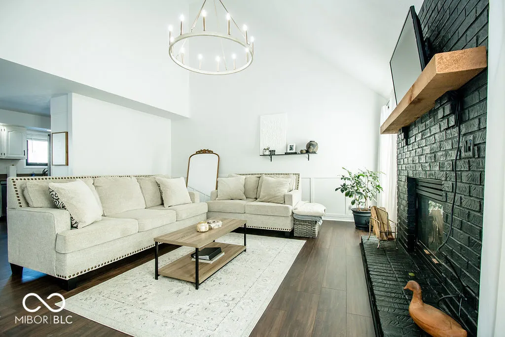 Columbus, Indiana 47203, United States, 3 Bedrooms Bedrooms, ,2 BathroomsBathrooms,Residential,Active,18124