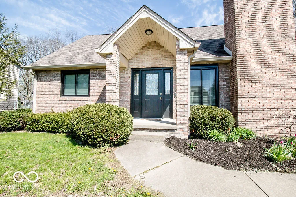 Columbus, Indiana 47203, United States, 3 Bedrooms Bedrooms, ,2 BathroomsBathrooms,Residential,Active,18124