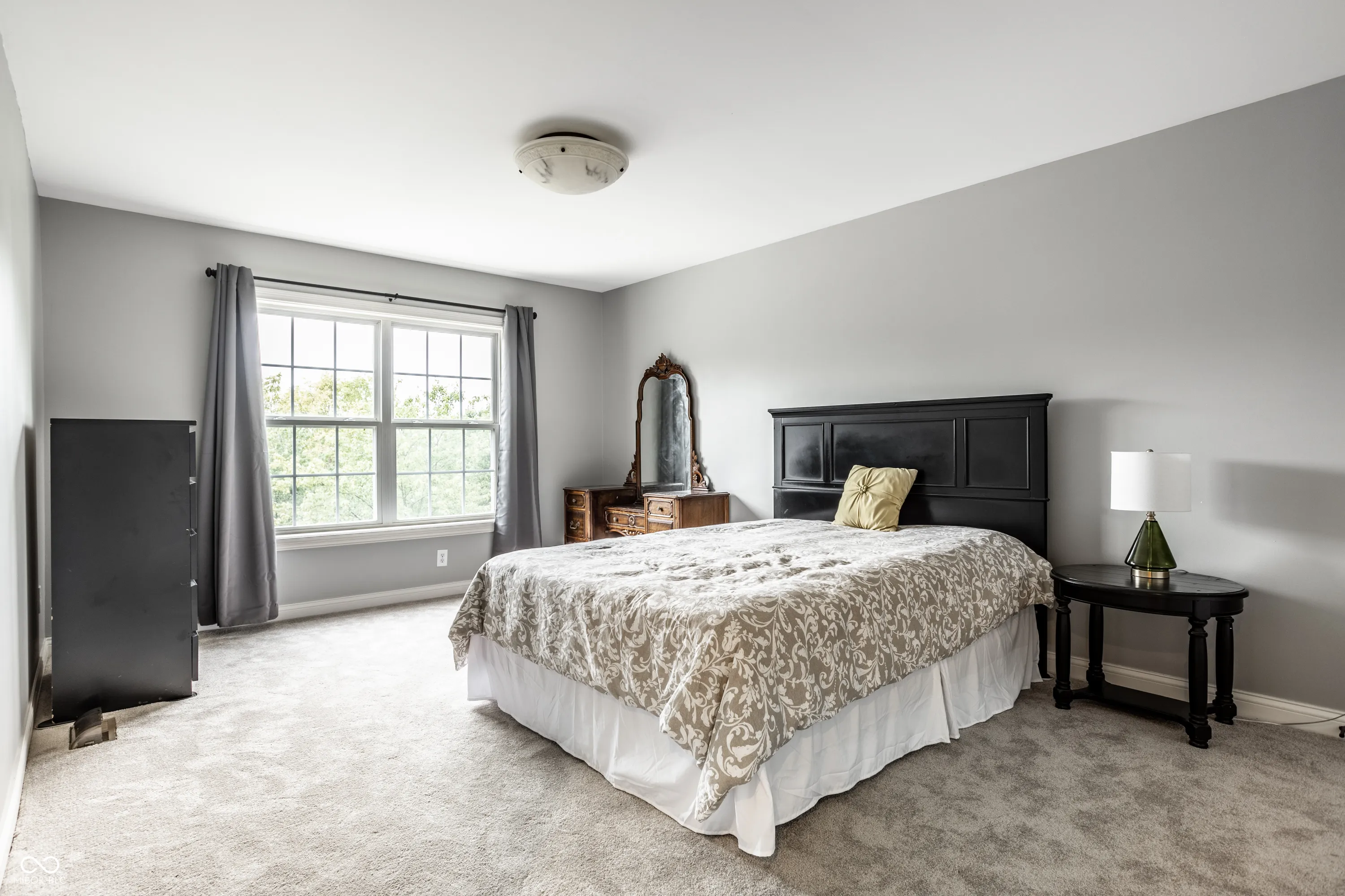 Fishers, Indiana 46037, United States, 5 Bedrooms Bedrooms, ,4 BathroomsBathrooms,Residential,Pending,178347