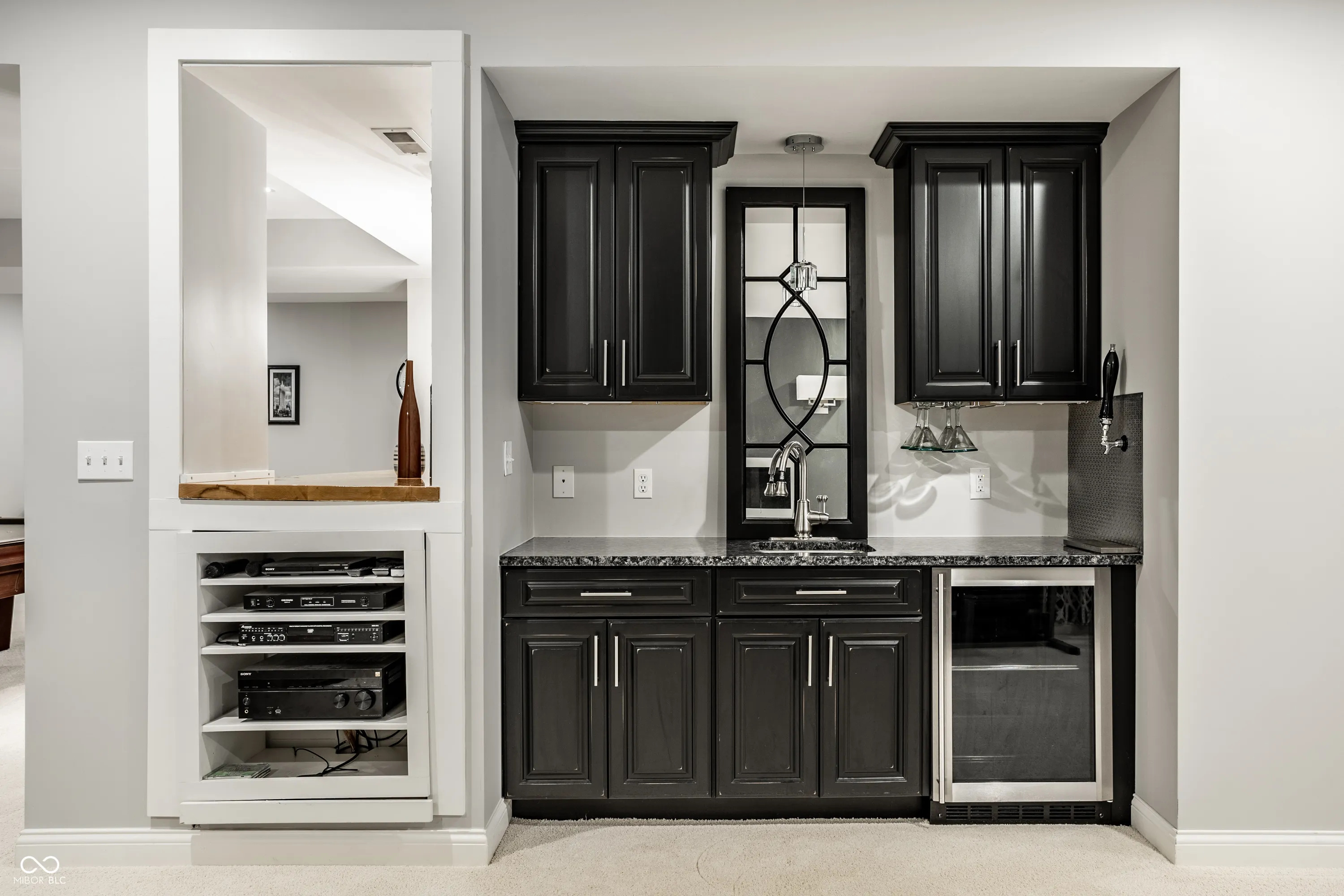 Fishers, Indiana 46037, United States, 5 Bedrooms Bedrooms, ,4 BathroomsBathrooms,Residential,Pending,178347