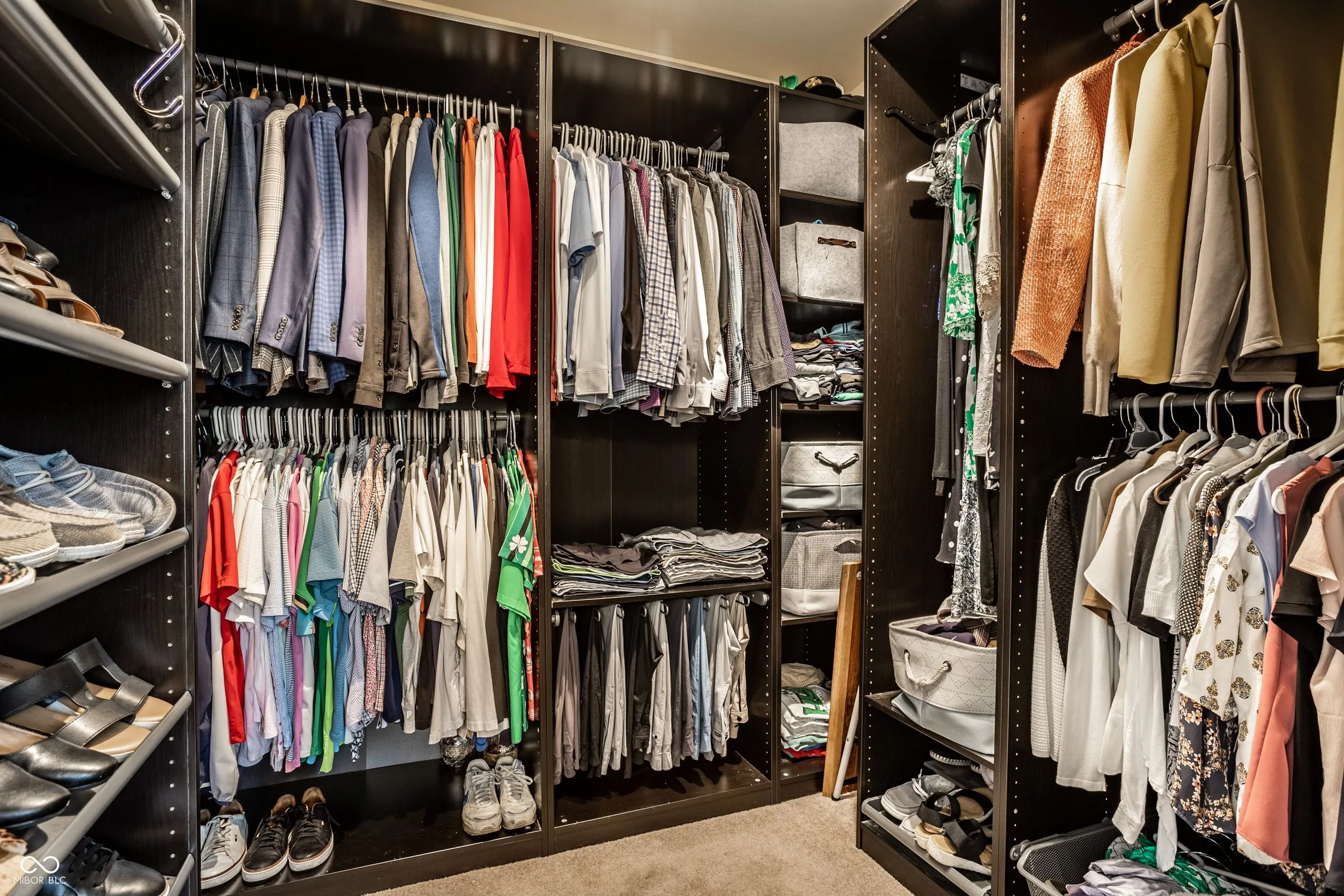 Fishers, Indiana 46037, United States, 5 Bedrooms Bedrooms, ,4 BathroomsBathrooms,Residential,Pending,178347