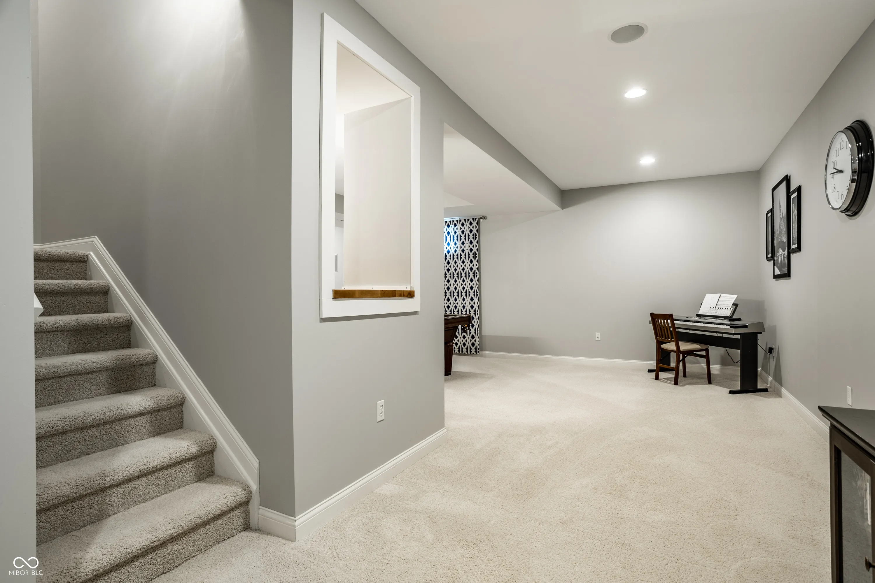 Fishers, Indiana 46037, United States, 5 Bedrooms Bedrooms, ,4 BathroomsBathrooms,Residential,Pending,178347