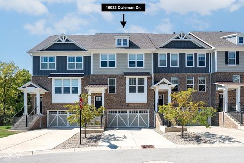 Photo of 16022 Coleman Drive, Westfield, IN 46074 (MLS # 22063356)