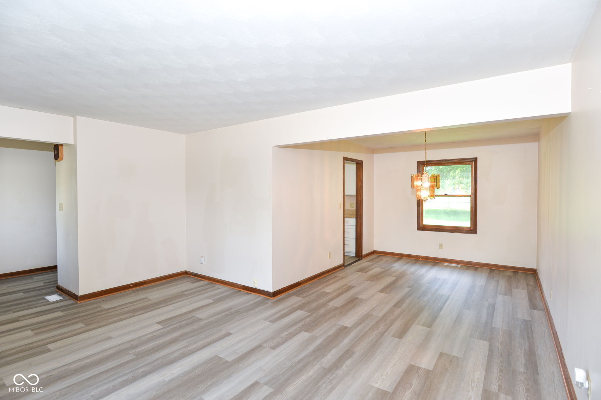 8129 Burn Court