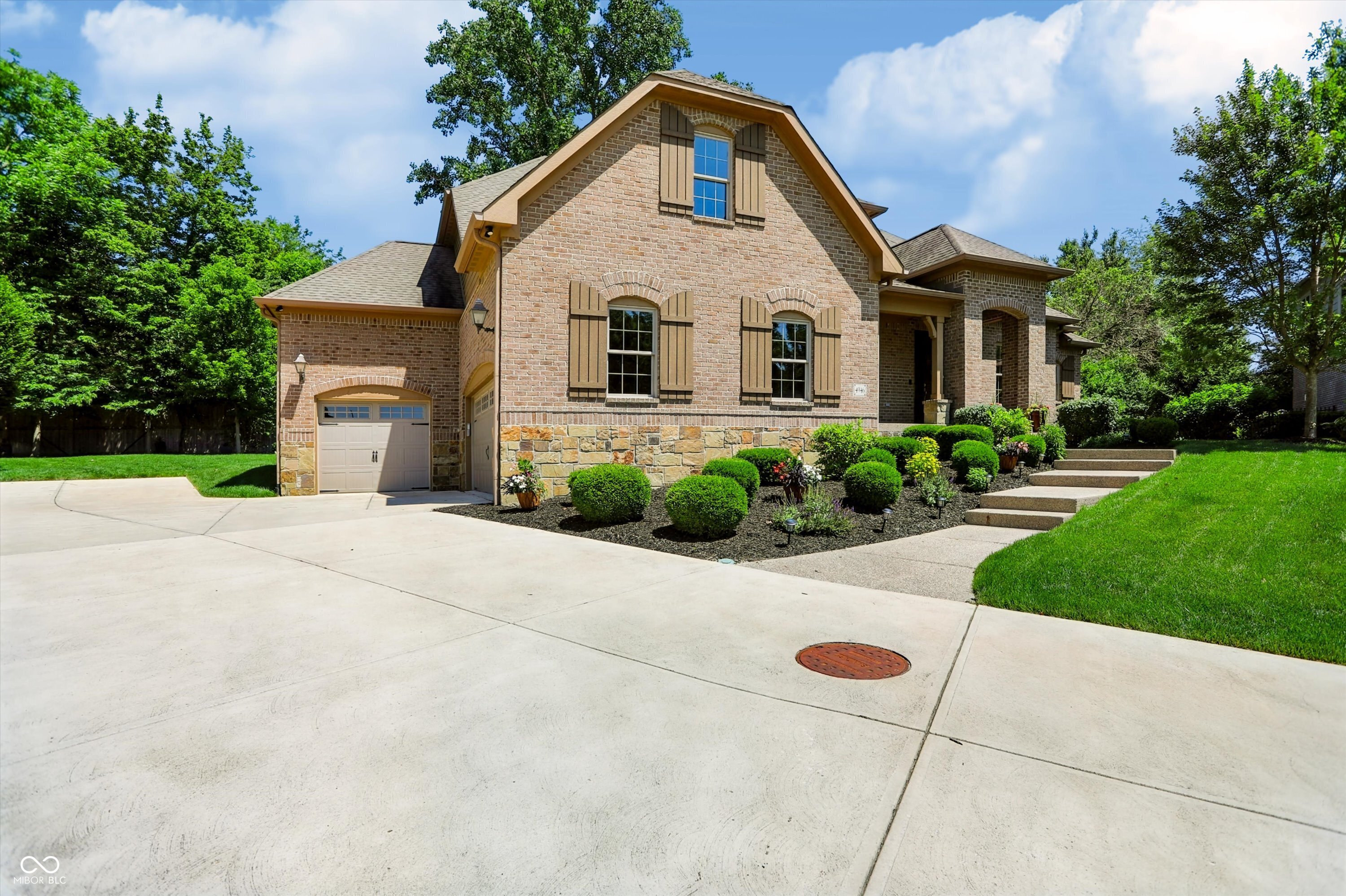 4946 Morgans Creek Court
