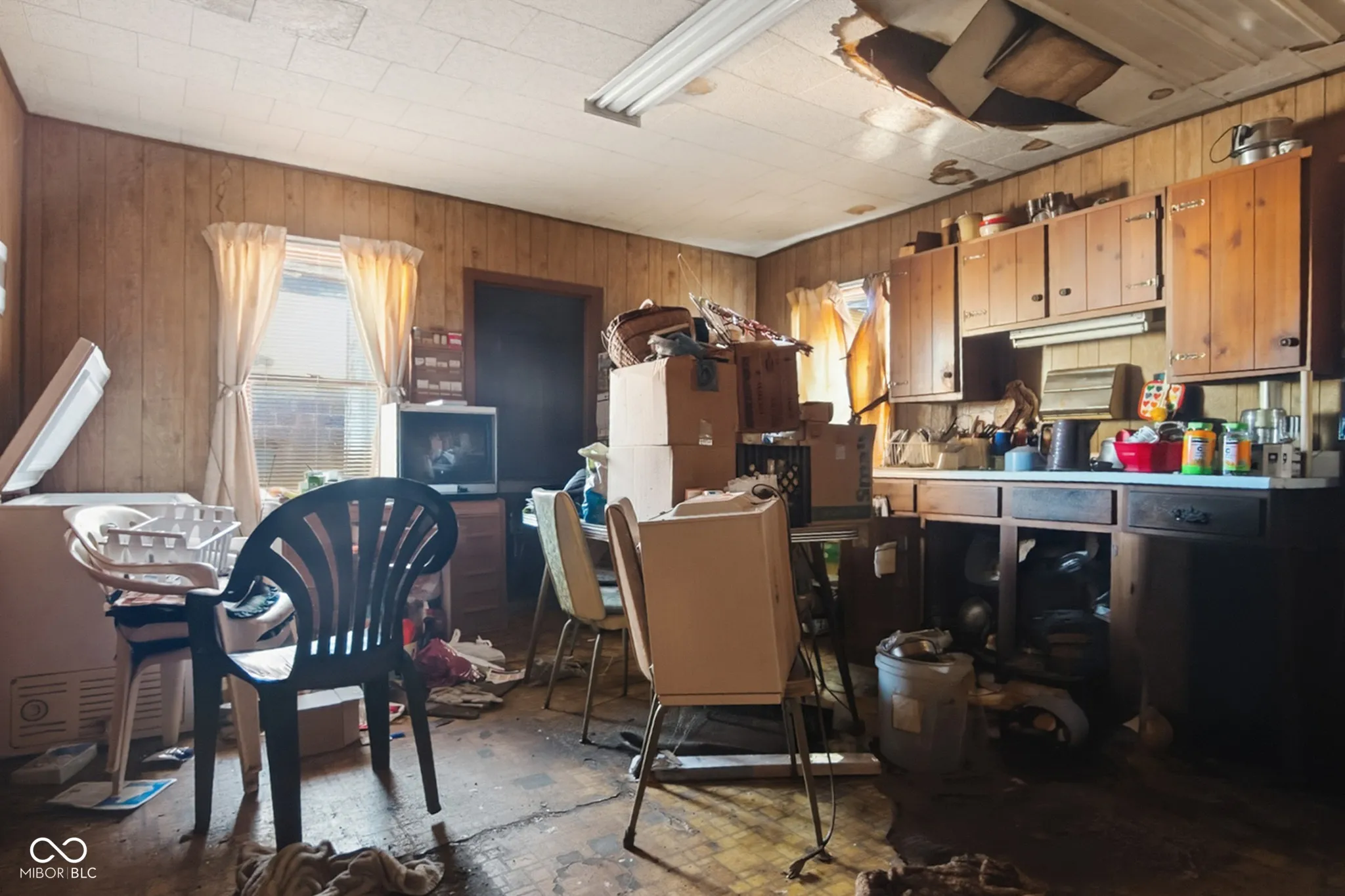 Hope, Indiana 47246, United States, 4 Bedrooms Bedrooms, ,1 BathroomBathrooms,Residential,Active,240609